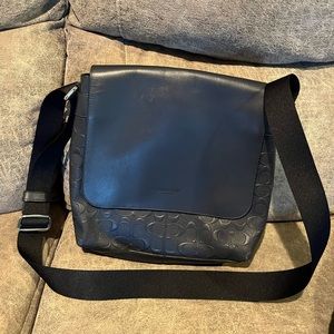 Coach Adjustable Crossbody with lots of storage